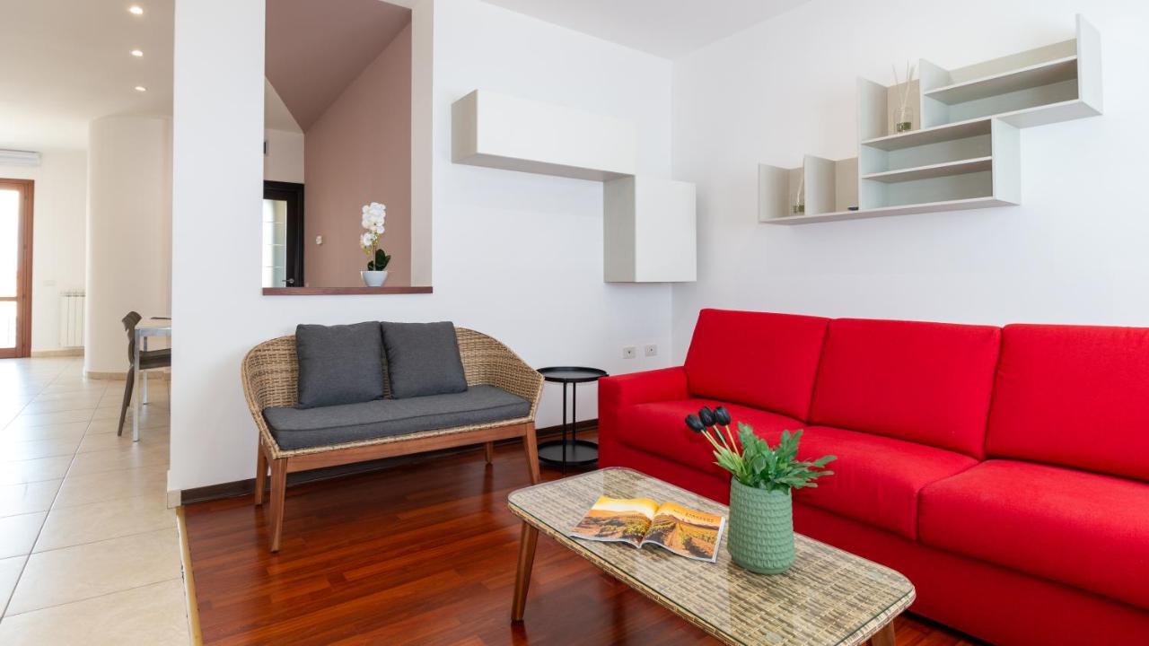 Sardinianworld - Xenia Boutique Tirso Apartment Oristano Bagian luar foto