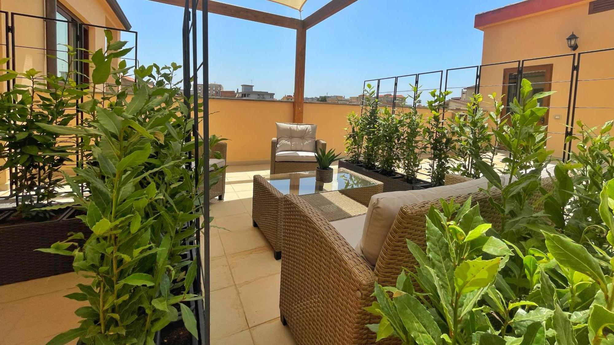 Sardinianworld - Xenia Boutique Tirso Apartment Oristano Bagian luar foto